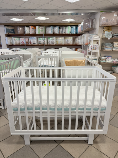 Кроватка детская с маятником Polini kids Simple 340  РАСПРОДАЖА (Витринный образец 0003147-04 белый)