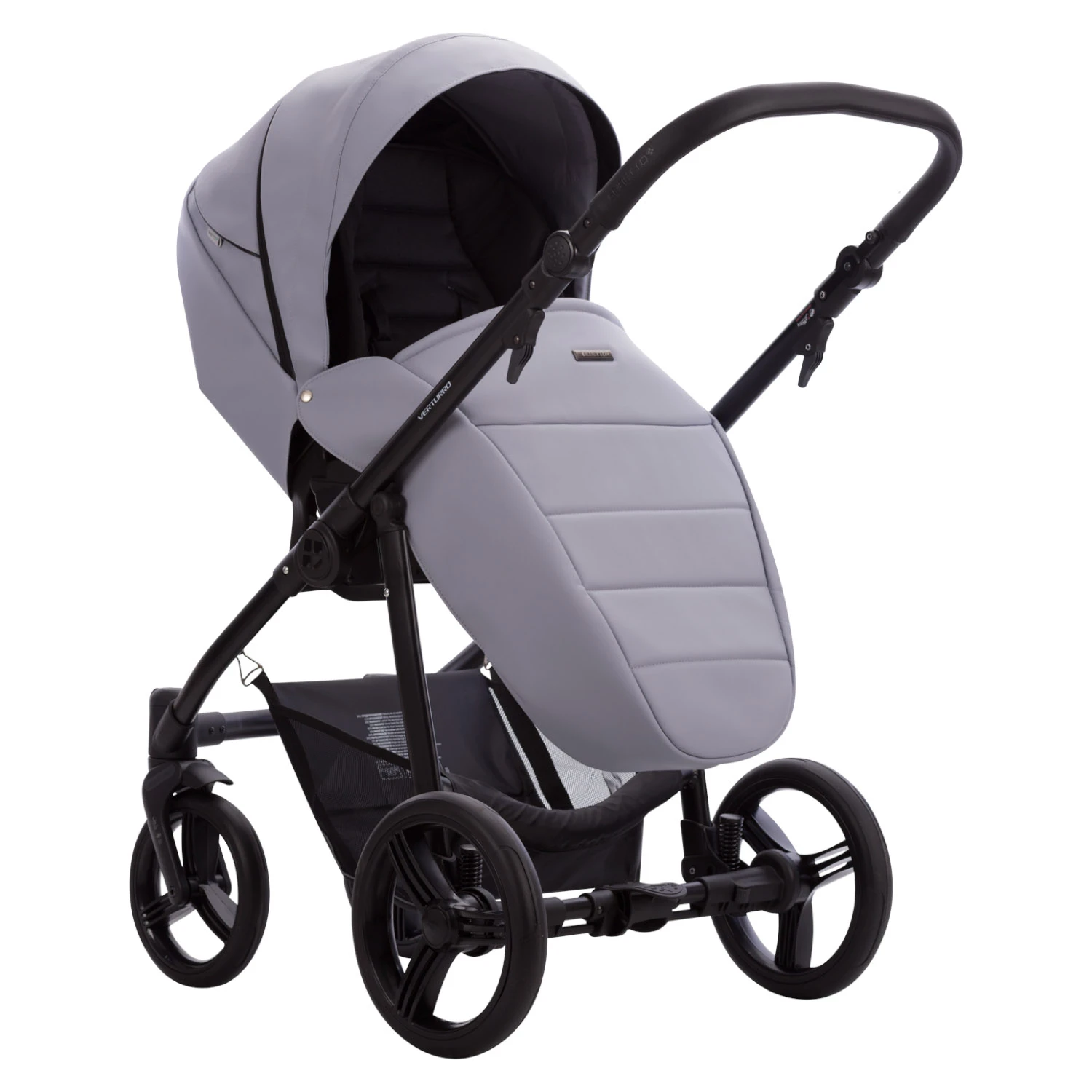 Коляска Bebetto Verturro PRO 2в1 (04 св.фиолетовая кожа) Коляска Bebetto Verturro PRO 2в1 (04 св.фиолетовая кожа)