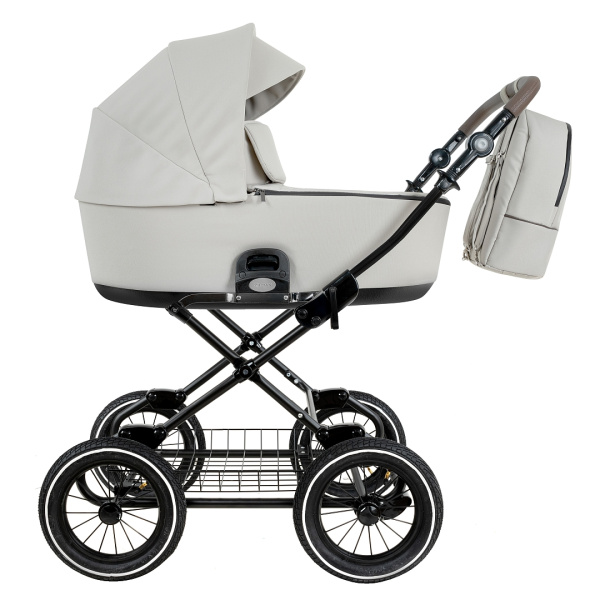 Коляска 2в1 Roan Bass Next Classic 2.0 (d12) (BNC/84/2 Marzipan/Black/руч.Cappuccino)