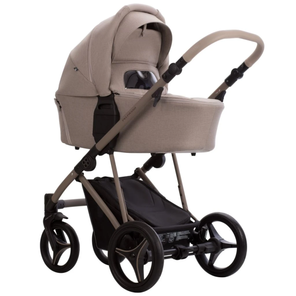 Коляска 2в1 Bebetto Pelpasso (01 Kaszmir св.бежевый) Коляска 2в1 Bebetto Pelpasso (01 Kaszmir св.бежевый)
